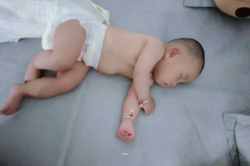 磁县宝宝发烧可以喝牛奶吗